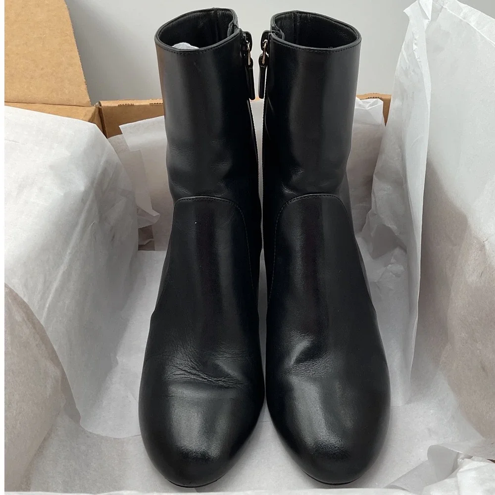Stuart Weitzman stuart weitzman